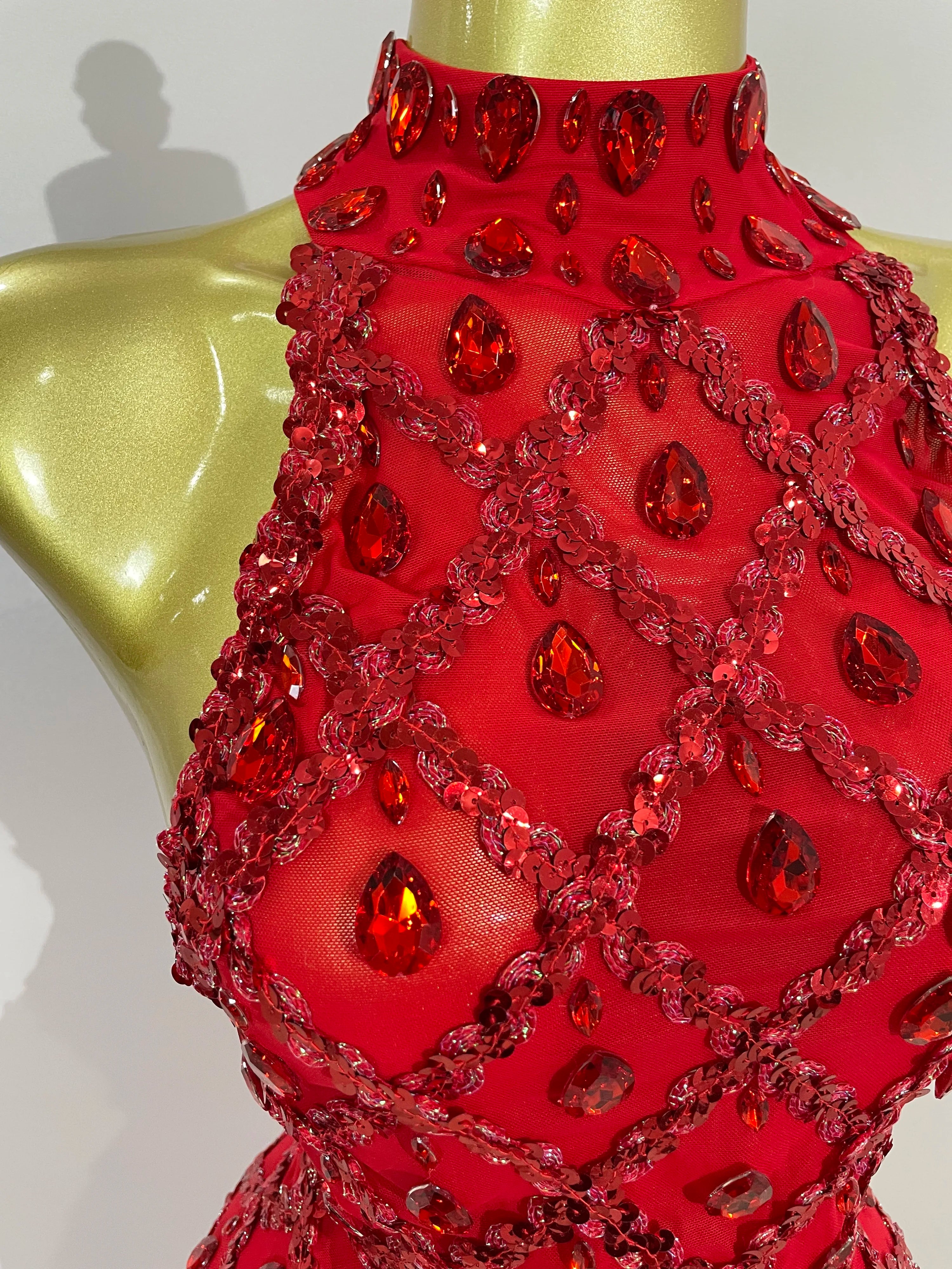 Luxury Shining Gold Rhinestones Feather Sexy Mesh Long Dress Women Birthday Evening Red Carpet Fashion Show Gown Stage Costume