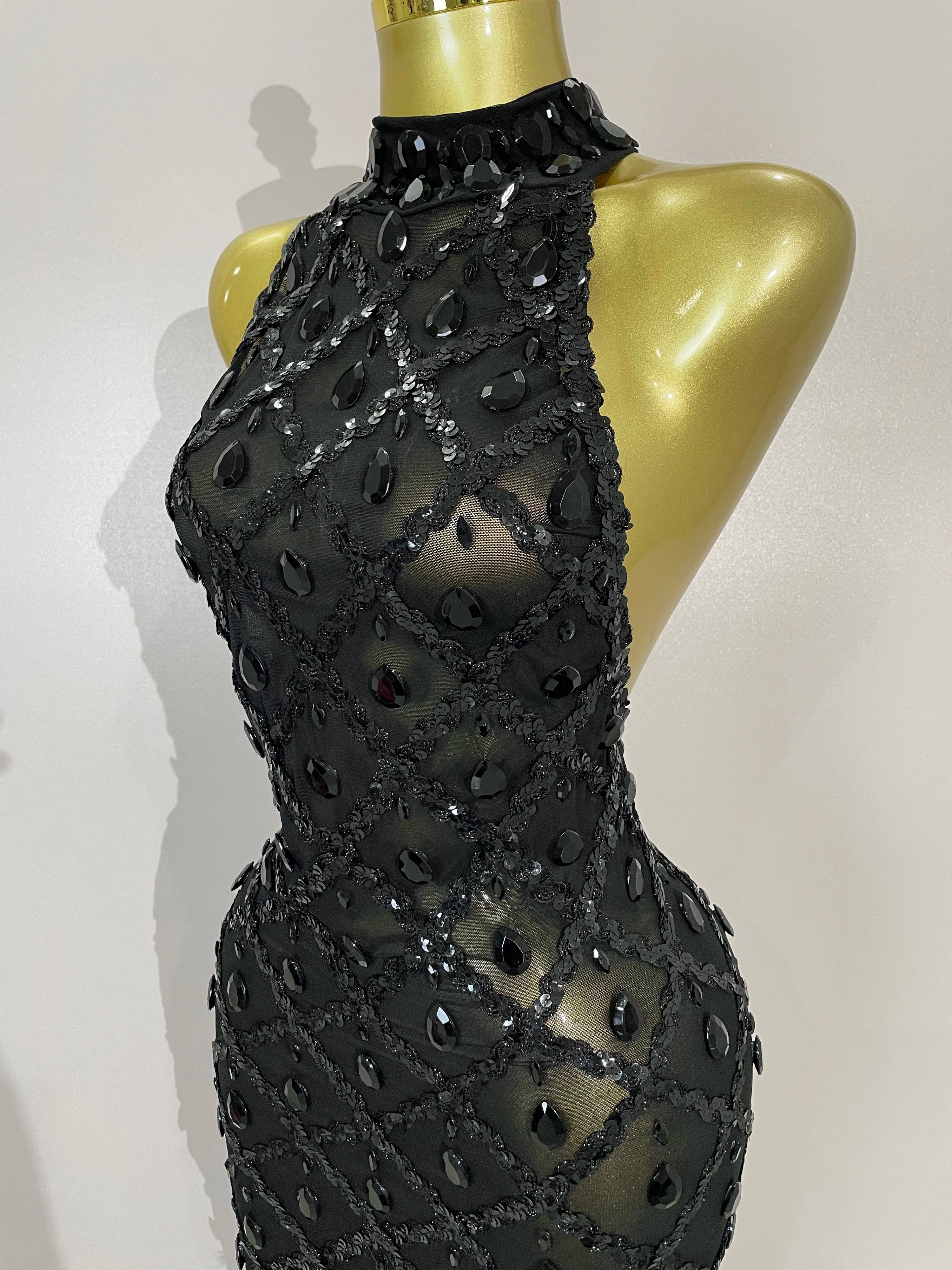 Luxury Shining Gold Rhinestones Feather Sexy Mesh Long Dress Women Birthday Evening Red Carpet Fashion Show Gown Stage Costume